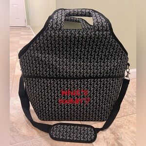 Elegant Black and White Patterned Insulated Thermal Potluck Bag